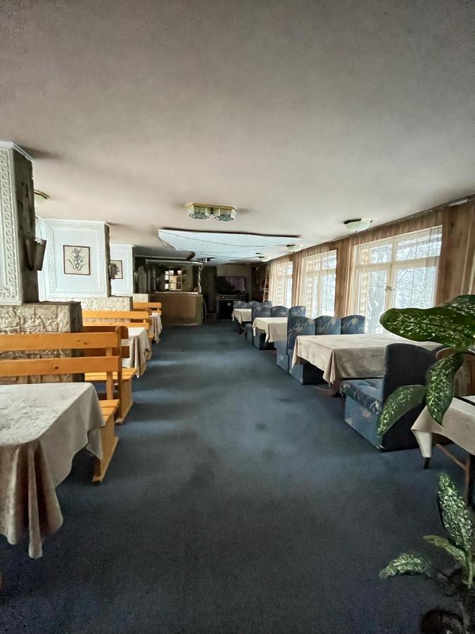 Aspen Hotel สลาฟสเก ภายนอก รูปภาพ