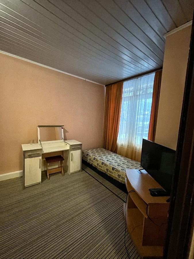 Aspen Hotel สลาฟสเก ภายนอก รูปภาพ